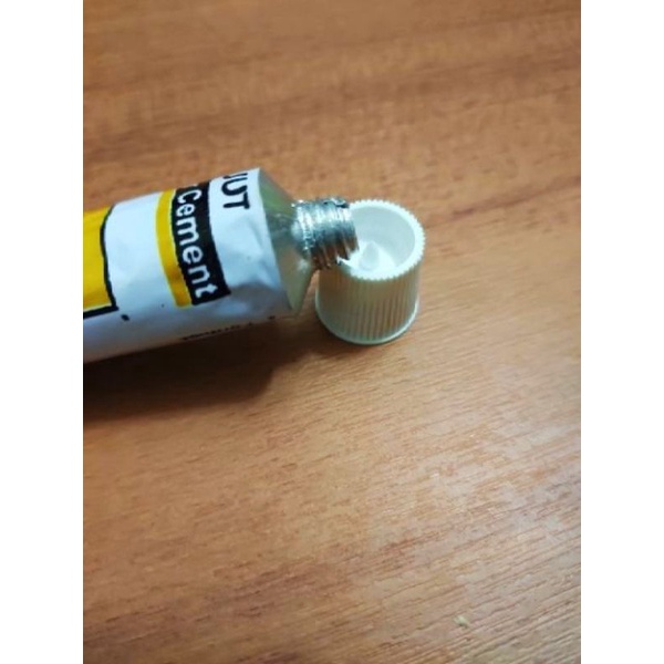 Keo con voi tuýp 10g