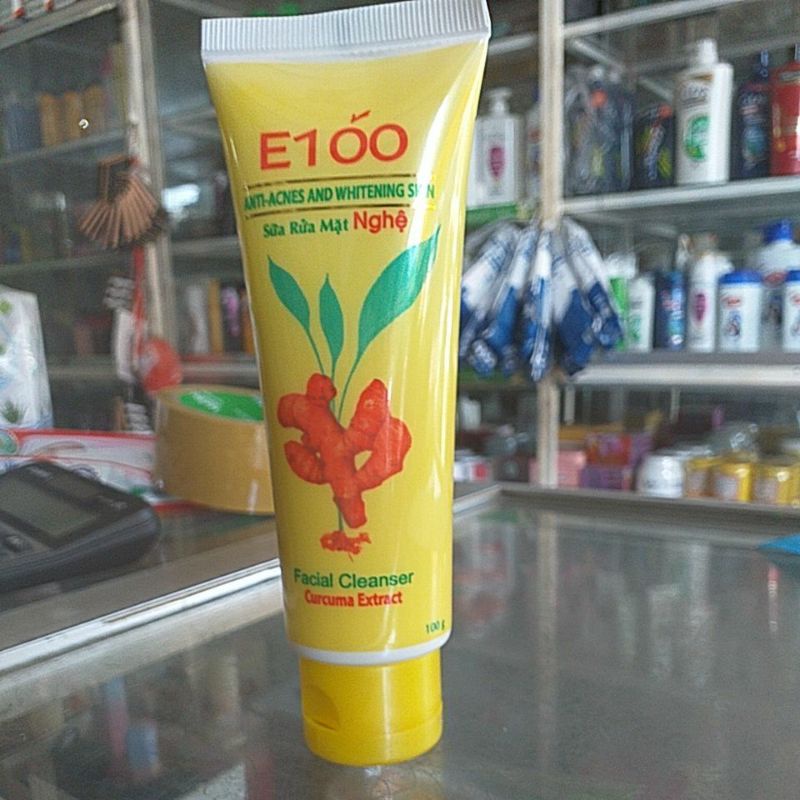 Sữa rửa mặt E100 nghệ 100ml