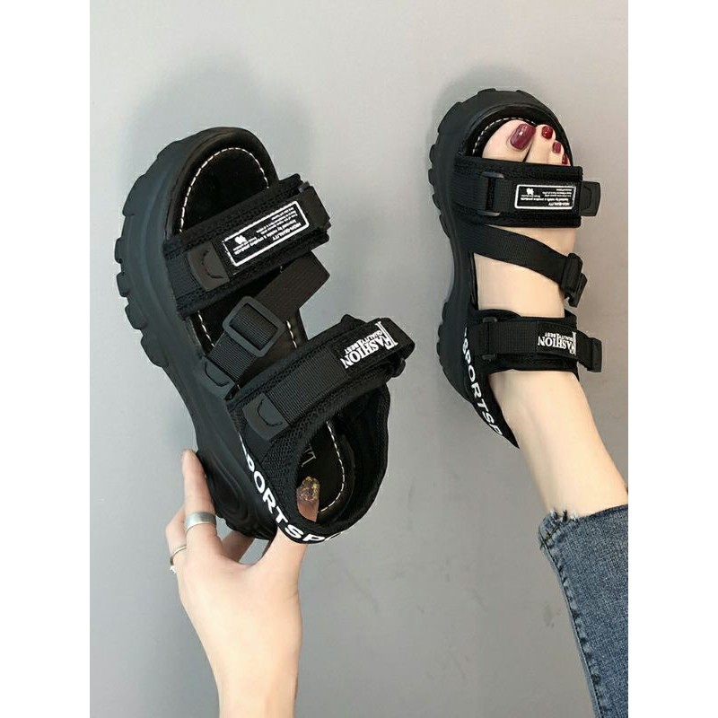 Sandal Nữ Quai Ngang Đế 5cm Chữ Sport