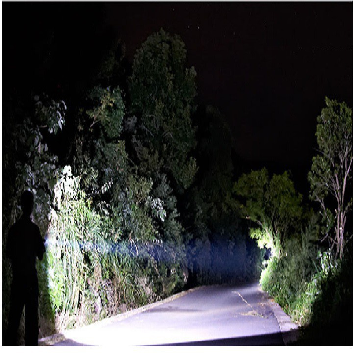 [ Siêu Sale ] Đèn pin siêu sáng XML-T6 - A100 (LOẠI TỐT KÈM HỘP ĐỰNG SANG TRỌNG) | BigBuy360 - bigbuy360.vn