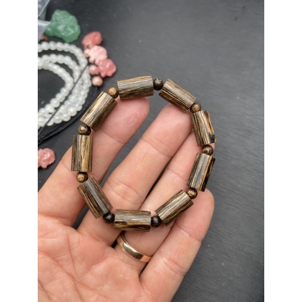 Vòng tay trầm hương sánh chìm dạng trúc HANMYNGHE