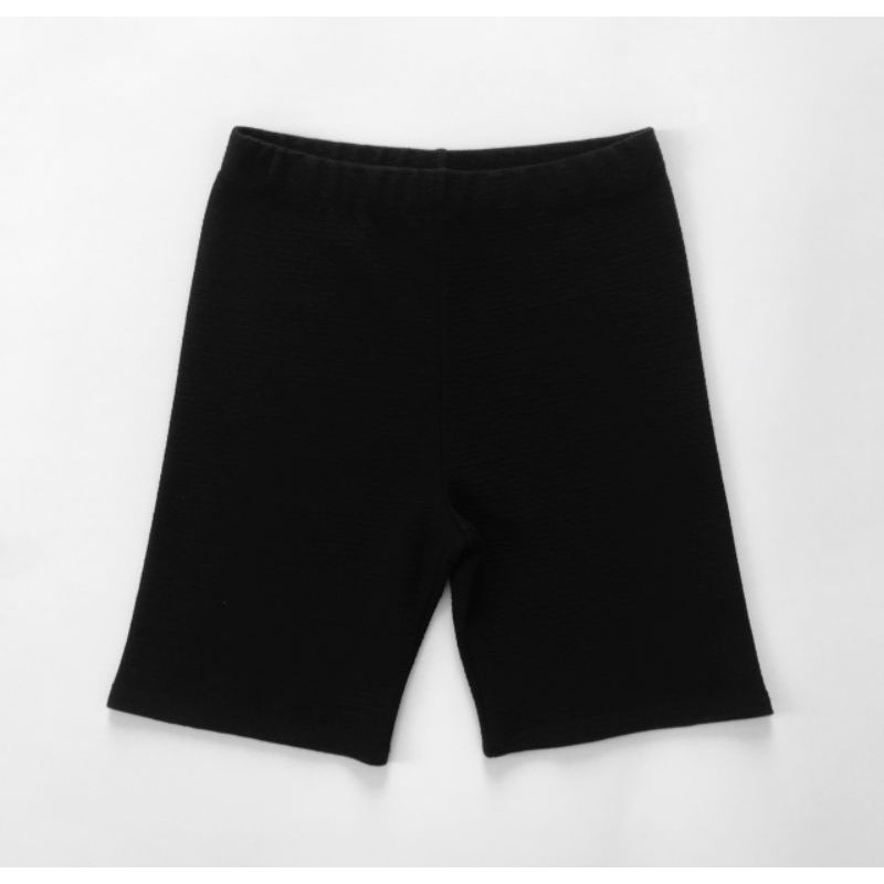 Quần đùi biker F21 dáng ôm | BigBuy360 - bigbuy360.vn