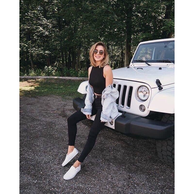 Quần Skinny Đen thêu túi LEVIS