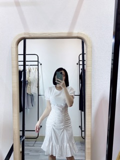Đầm nhún eo