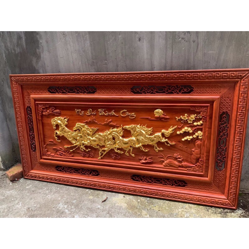 Tranh gỗ hương mã đáo thành công  rộng 155 cm . Tranh treo tường trang trí phong thuỷ gia đình