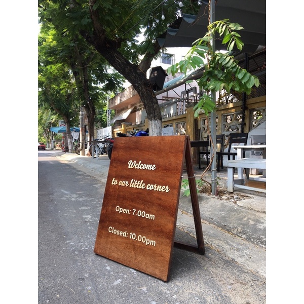 BẢNG STANDEE DECOR THEO YÊU CẦU