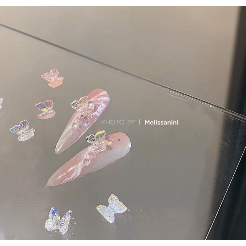 Set bươm đính móng