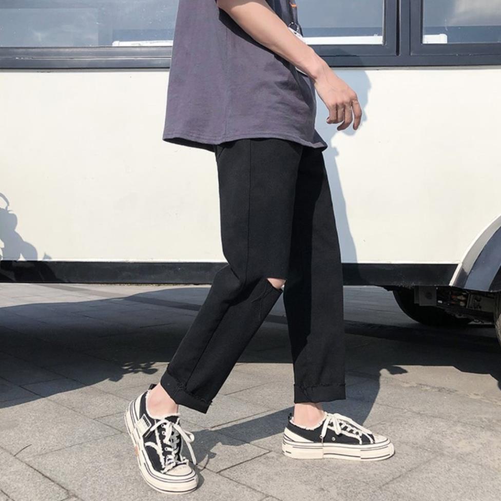 Quần Jeans Baggy Nam Rách Gối Ống Rộng Đen Trơn Không Phai Màu Vải Co Giãn-B05 !