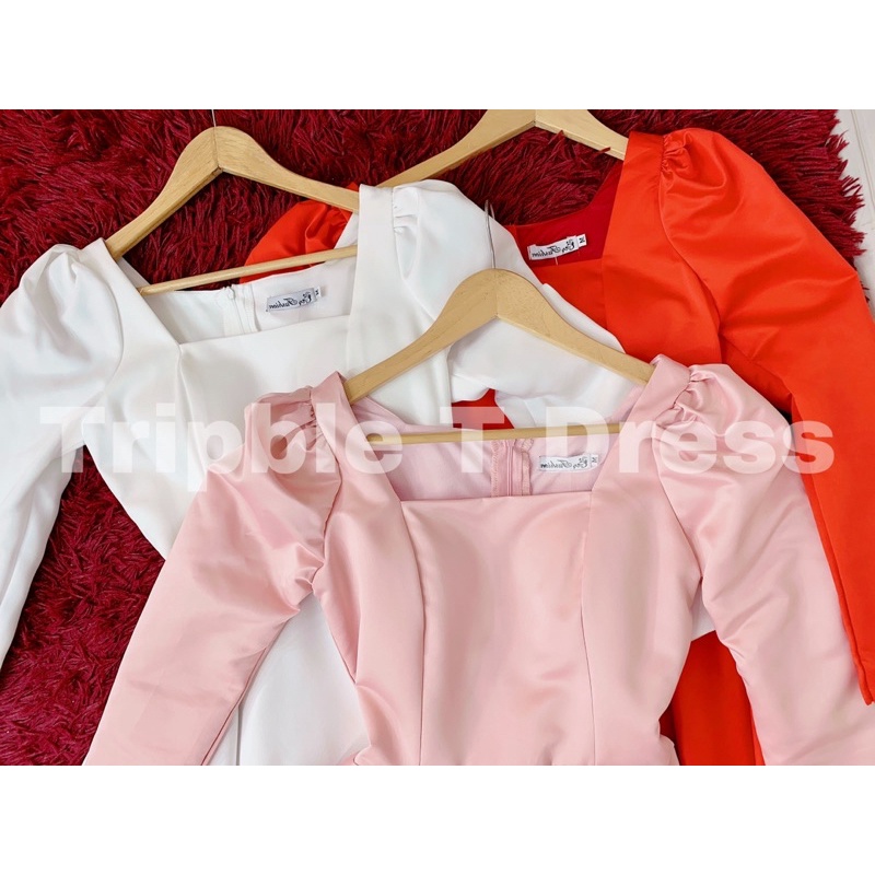 Đầm maxi dự tiệc mặc cưới xẻ đùi tay dài cổ vuông TRIPBLE T DRESS-Size S/M/L- MS284V