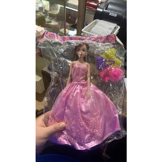 Búp Bê Barbie