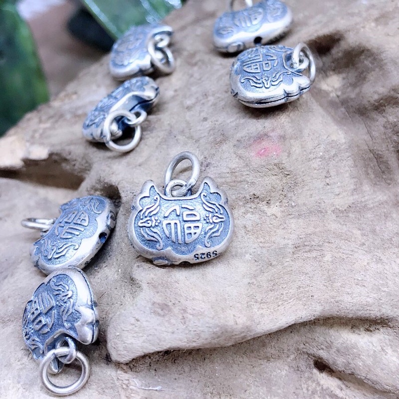 [S925] Charm bạc 3D khánh treo chữ Phúc - MH766