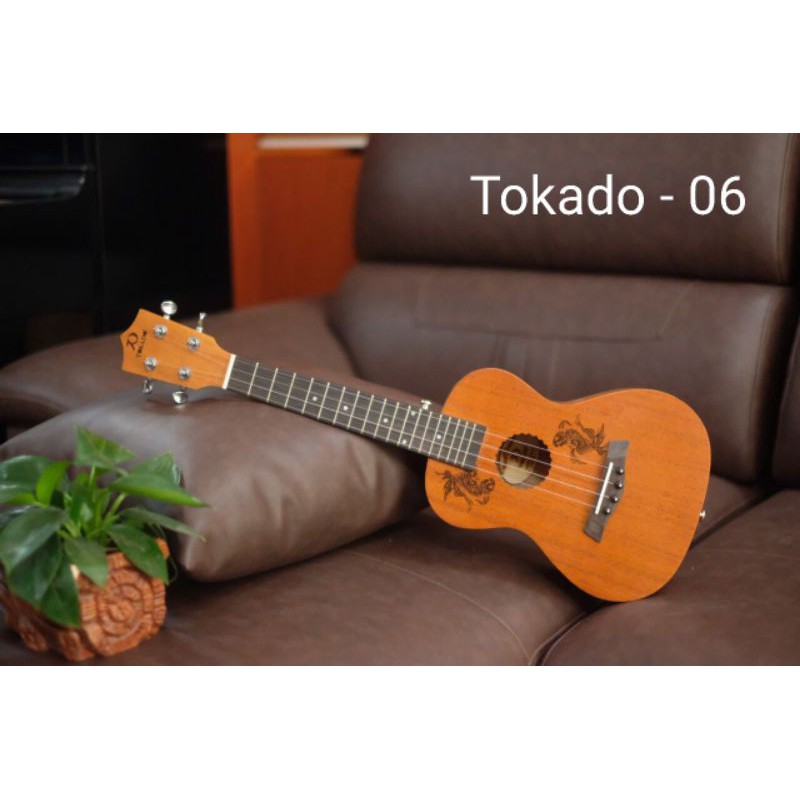 đàn Ukulele concenrt 23 inch hãng Tokado xịn full bao, hướng dẫn,pick