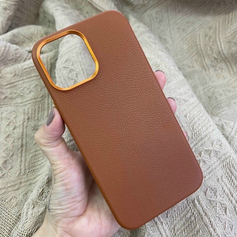Ốp da bê WIWU Magsafe Leather Geniune Iphone 13 pro max