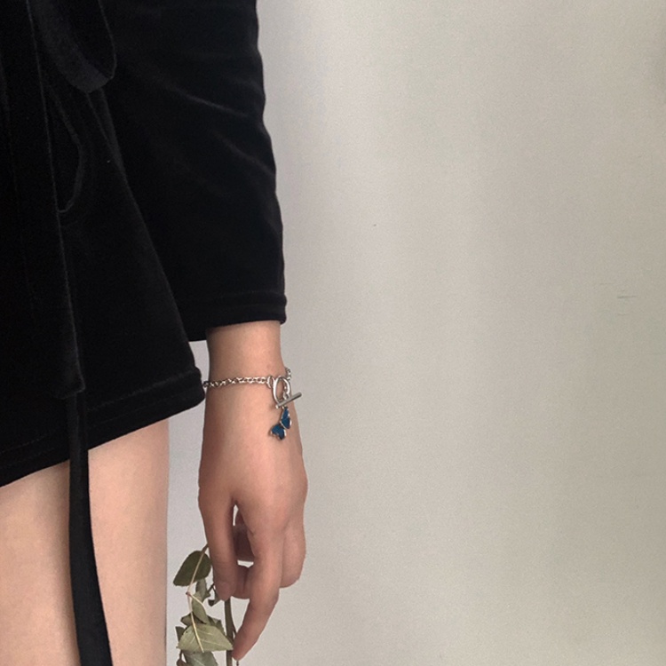 Vòng đeo tay có khóa cài mặt hình bướm xanh dương phong cách Hàn Quốc thời trang cho nữ