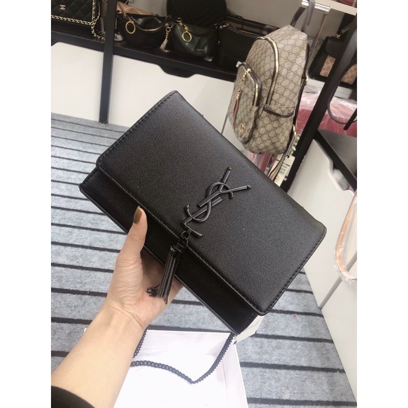 Túi đeo chéo thời trang