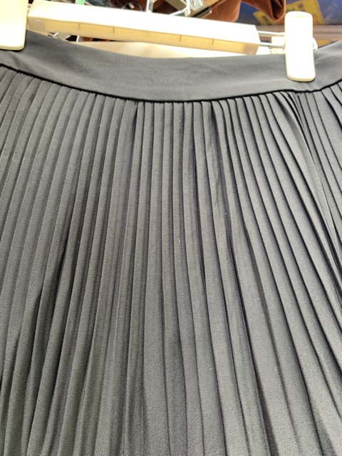 CHÂN VÁY XOÈ DẬP LY DÁNG MINI CẠP CAO CHẤT MÁT MS12010