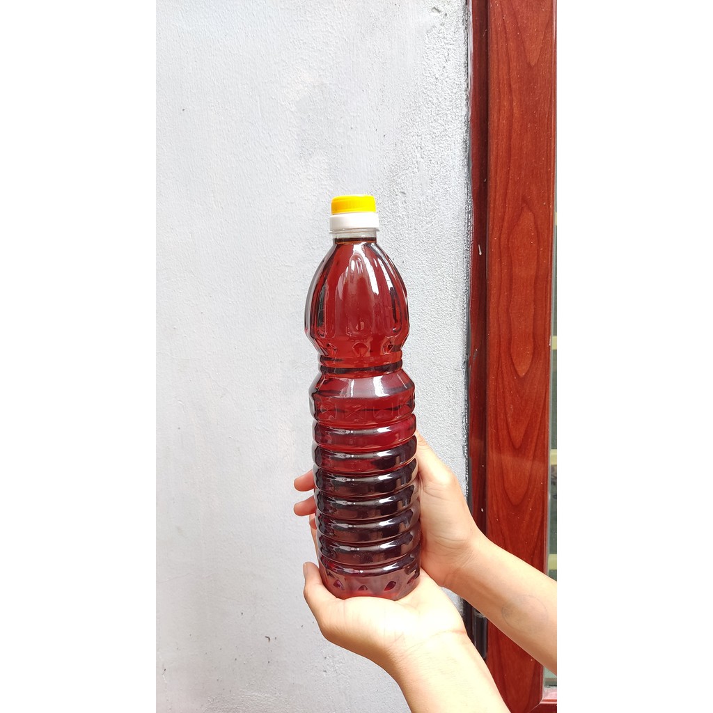 Nước mắm truyền thống loại đặc biệt 45% độ đạm thành phần là cá cơm và muối | BigBuy360 - bigbuy360.vn