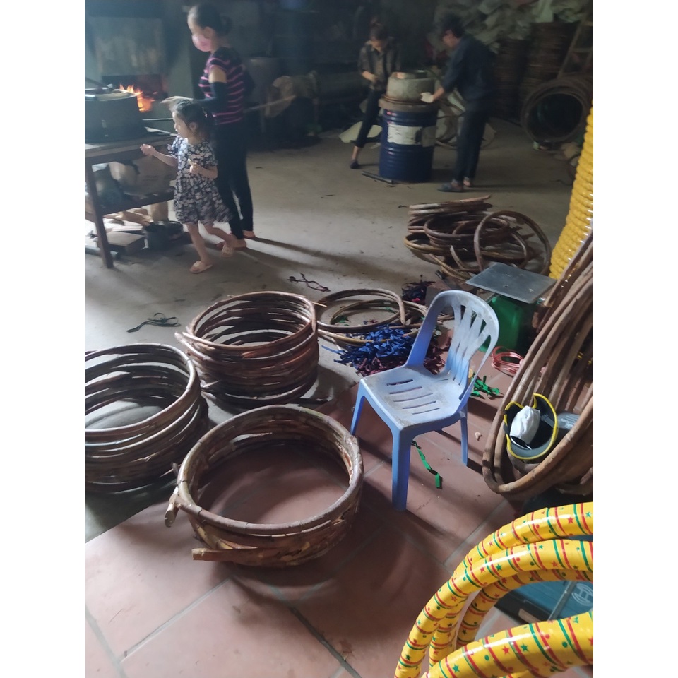 Vòng lắc eo mây giảm bụng cực nhanh đủ Size trẻ em người lớn