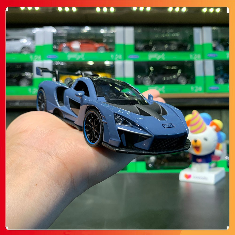 Mô hình xe Mclaren Senna tỉ lệ 1:32 màu xanh