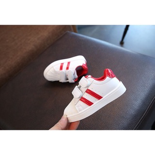 Giày adidas bé trai gái