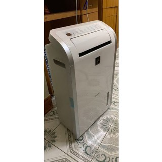 Máy lọc không khí Sharp DW-D20A-W