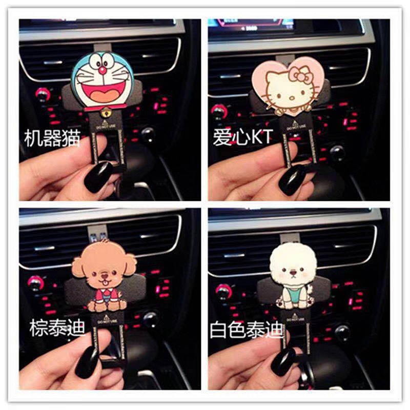 【Ready Stock】 Chốt Khóa Dây Đai An Toàn Đa Năng Fashion brand auto products