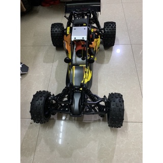 Xe điều khiển new nguyên seal Baja 5b chạy xăng pha nhớt a95 máy 2 thì nổ như xì po