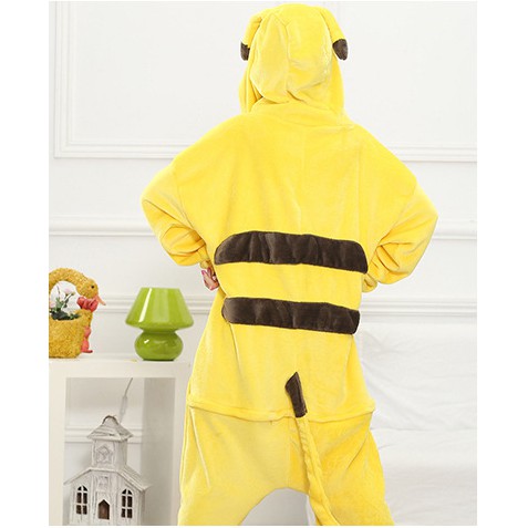 Áo ngủ liền quần hình pikachu đáng yêu | BigBuy360 - bigbuy360.vn