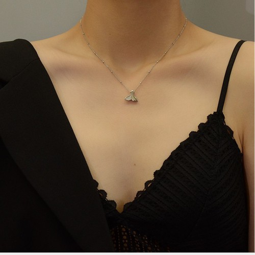 Dây Chuyền Bi Nhỏ Mặt Đuôi Cá Titan Ko Đen TT 3211