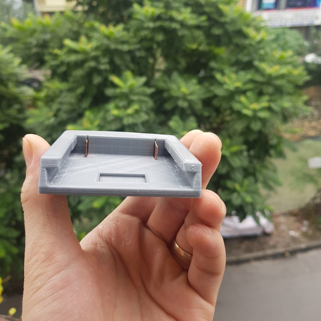 Đế chuyển pin Bosch có tiếp điểm
