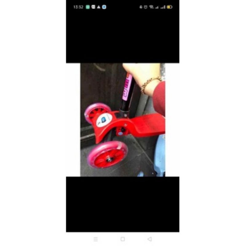 Xe scooter kiêm chòi chân 2in1 có nhạc, đèn
