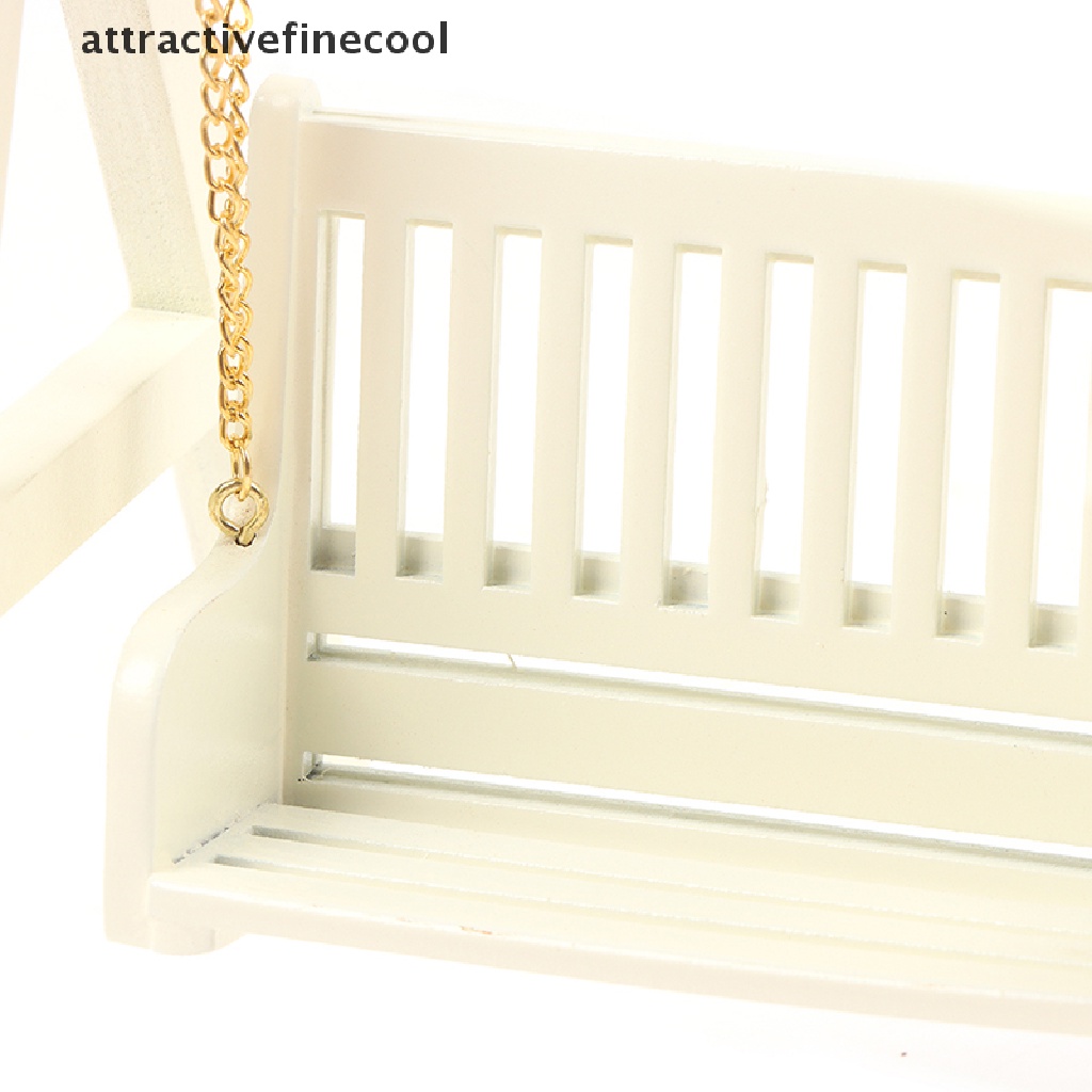 Mô Hình Ghế Xích Đu Bằng Kim Loại Tỉ Lệ 1 / 12 Trang Trí Nhà Búp Bê