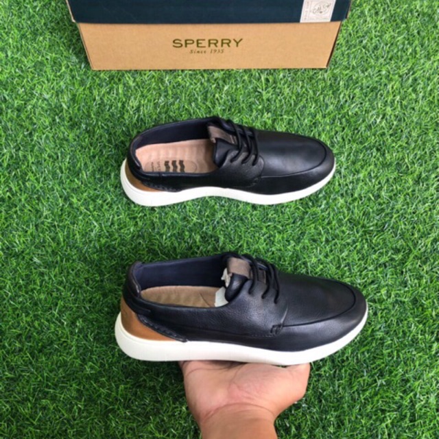 Giày Sperry chính hãng size 38