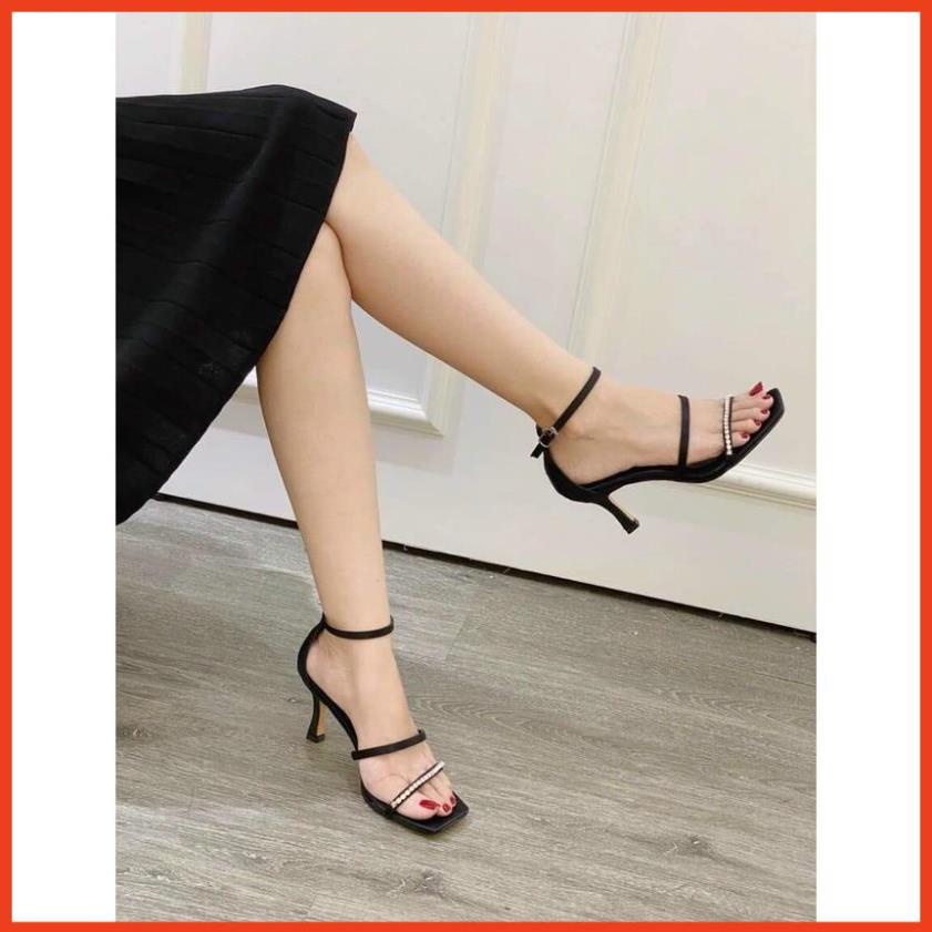 Giày sandal cao gót đính đá siêu đẹp quai ngang đế sơn 7p giá siêu rẻ kém hộp và giấy gói cao cấp .