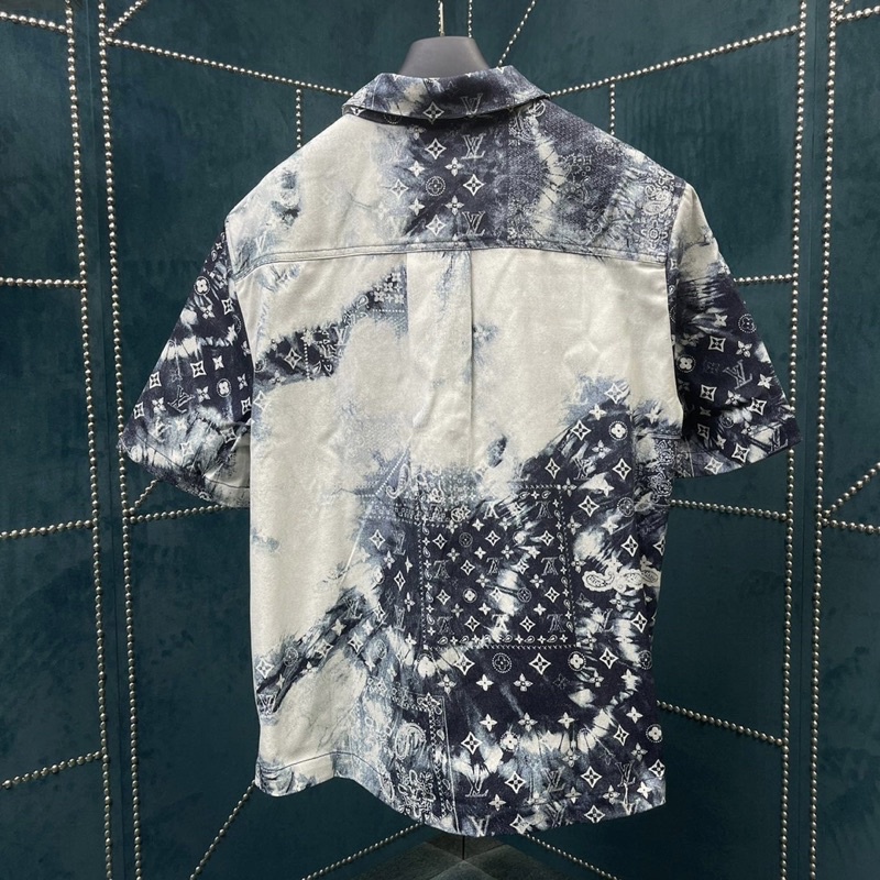 Áo jacket denim LV Luôn Vui Tươi SS22 Shirt bản cao cấp, Áo sơ mi ngắn tay LV in hình họa tiết, Áo sơ mi đi biển LV