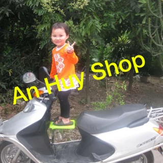 Ghế ngồi cho bé 