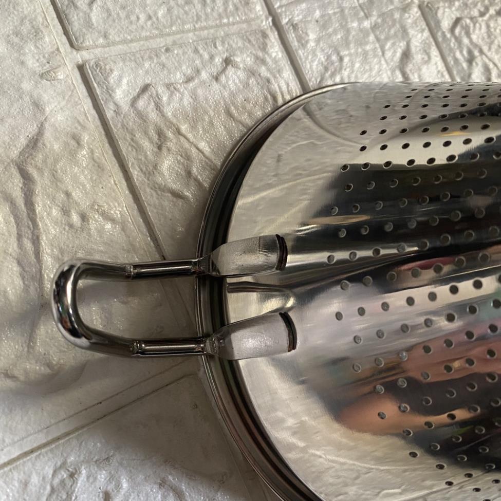 Phễu lọc Inox có tay cầm và móc. Quặng inox nhiều size. Tiện ích nhà bếp