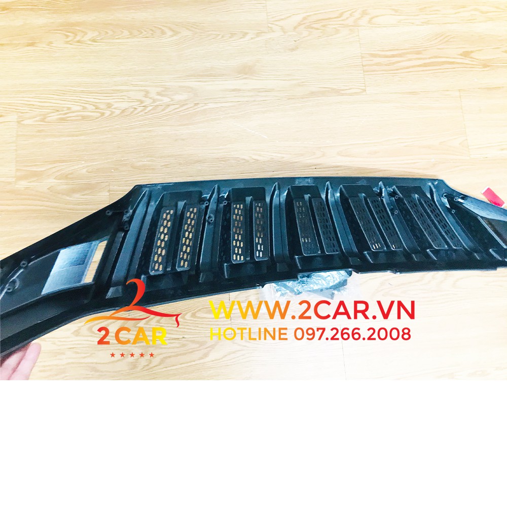 Mặt calang, ca lăng độ xe Mitsubishi Xpander 2018- 2021 mẫu sọc đen