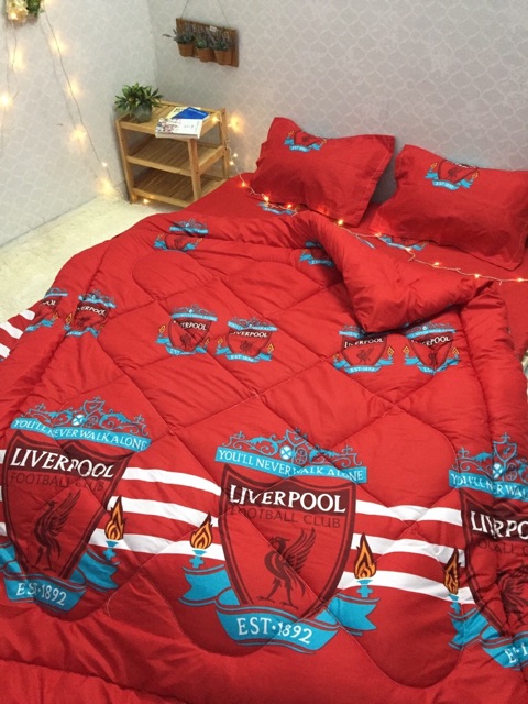 Bộ Chăn Ga Gối CLB Bóng Đá Liverpool Chần Bông