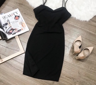 Đầm body đen cổ đổ xẻ tà ❤️(KÈM ẢNH SÀN THẬT)t