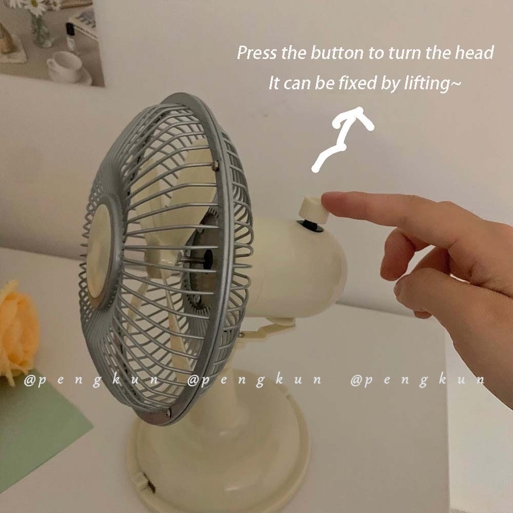 Quạt Điện Mini Để Bàn Màu Be Phong Cách Retro Có Dây Cáp USB Kép Tiện Dụng