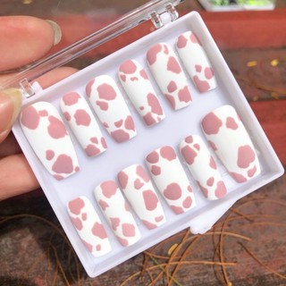 móng úp thiết kế nail box ( bò sữa hồng )