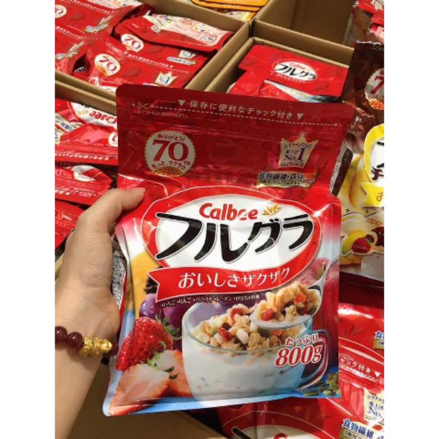 Ngũ cốc Calbee Nhật Bản 800g