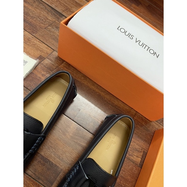 Giày Moca LV , giày lười nam, giày mọi da thật, tag đen lì bản đẹp  Fullbox thẻ bill.