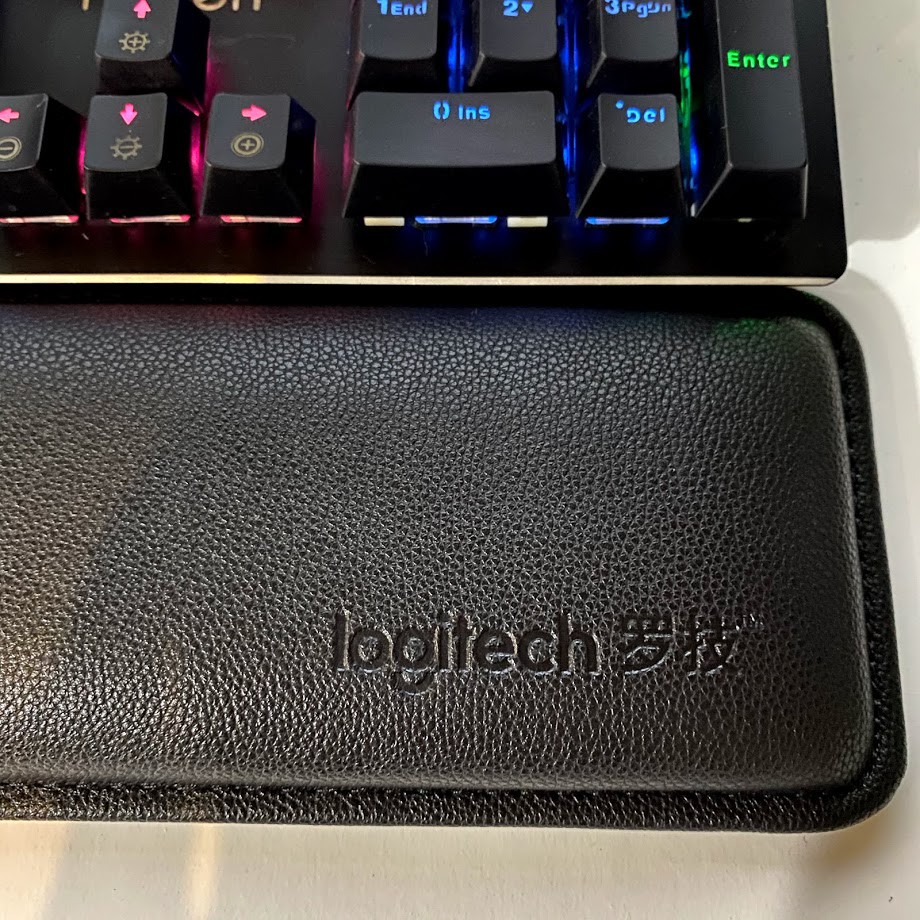 Bàn phím cơ Fuhlen Eraser RGB Like New | WebRaoVat - webraovat.net.vn