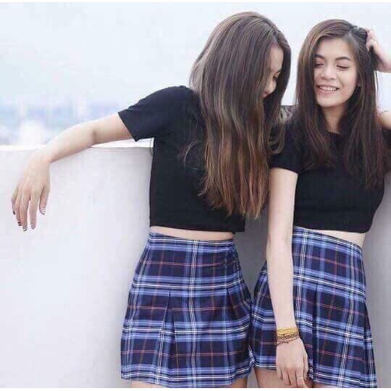 Áo crop cộc tay