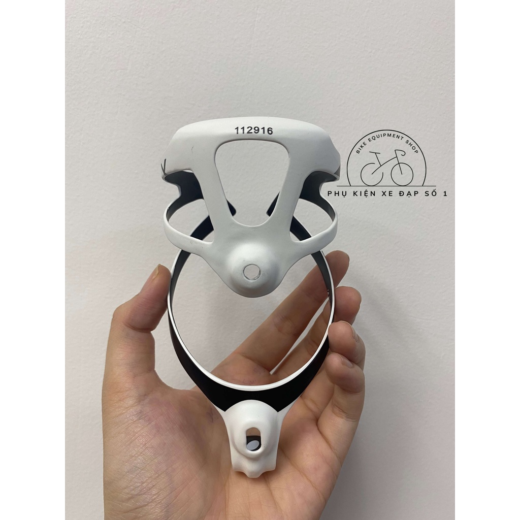GỌNG BÌNH NƯỚC XE ĐẠP CARBON BONTRAGER GIÁ ĐỠ BÌNH NƯỚC CARBON