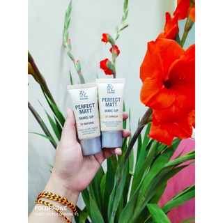 Kem nền Rival de loop Perfect matt makeup (Đức)