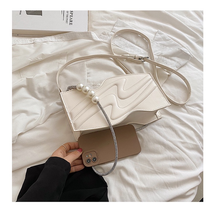 Túi Xách Kẹp Nách Phối Dây Xích Thời Trang Mùa Hè 2022 Cao Cấp Cho Nữ