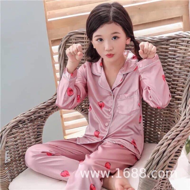 Combo đồ ngủ mẹ và bé